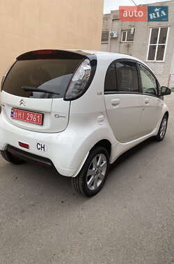 Хетчбек Citroen C-Zero 2011 в Дніпрі фото 4 Хетчбек Citroen C-Zero 2011 в Дніпрі