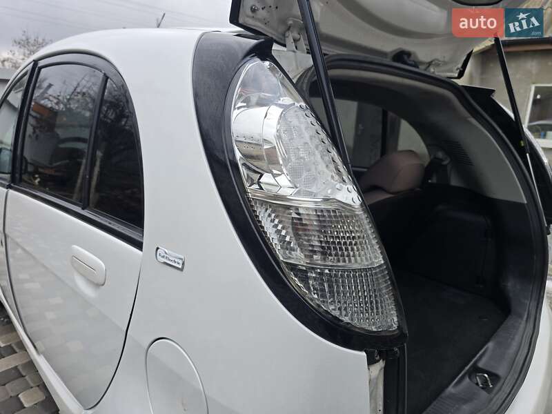 Хэтчбек Citroen C-Zero 2011 в Нежине