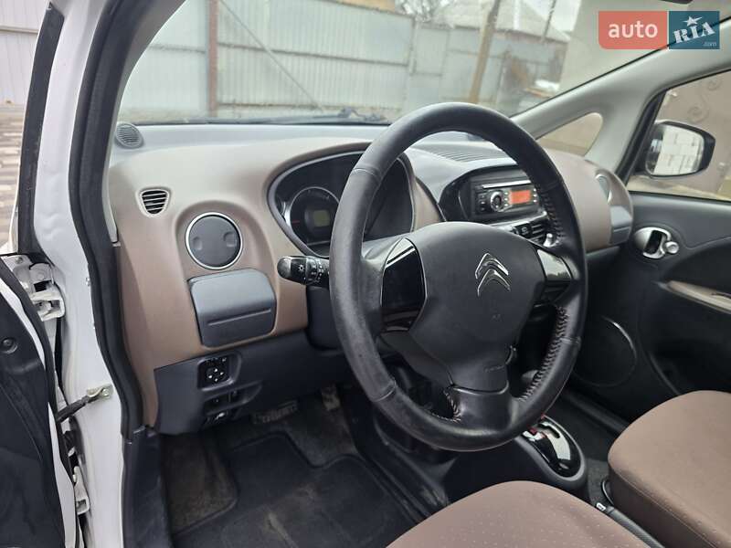 Хэтчбек Citroen C-Zero 2011 в Нежине