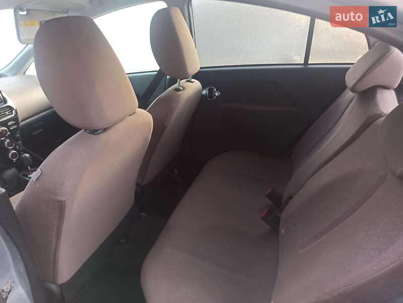 Хэтчбек Citroen C-Zero 2011 в Луцке