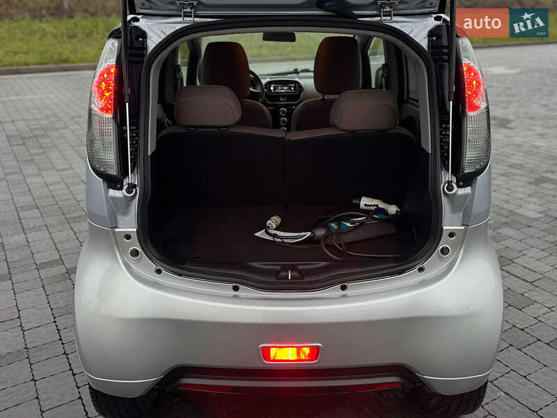 Хэтчбек Citroen C-Zero 2012 в Львове