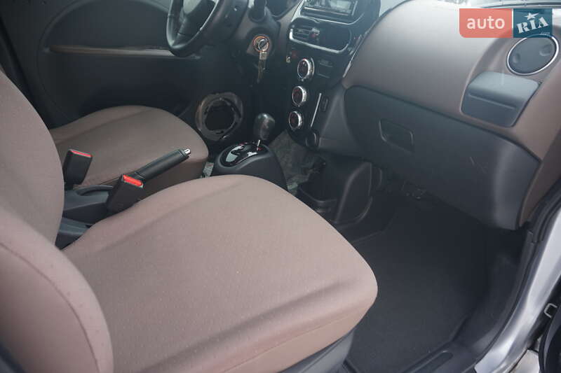 Хэтчбек Citroen C-Zero 2013 в Самборе фото 38 Хэтчбек Citroen C-Zero 2013 в Самборе