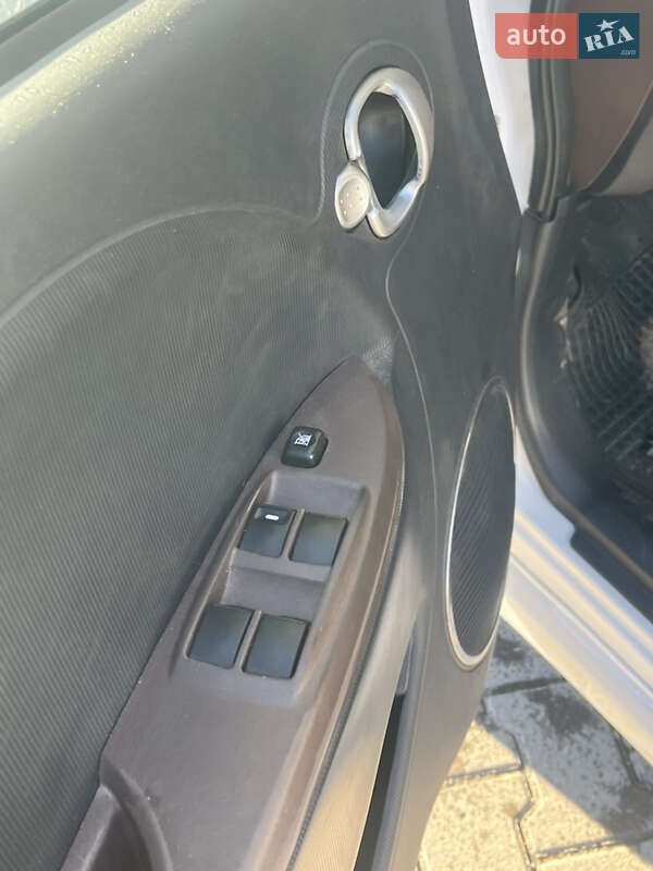 Хэтчбек Citroen C-Zero 2011 в Хмельницком