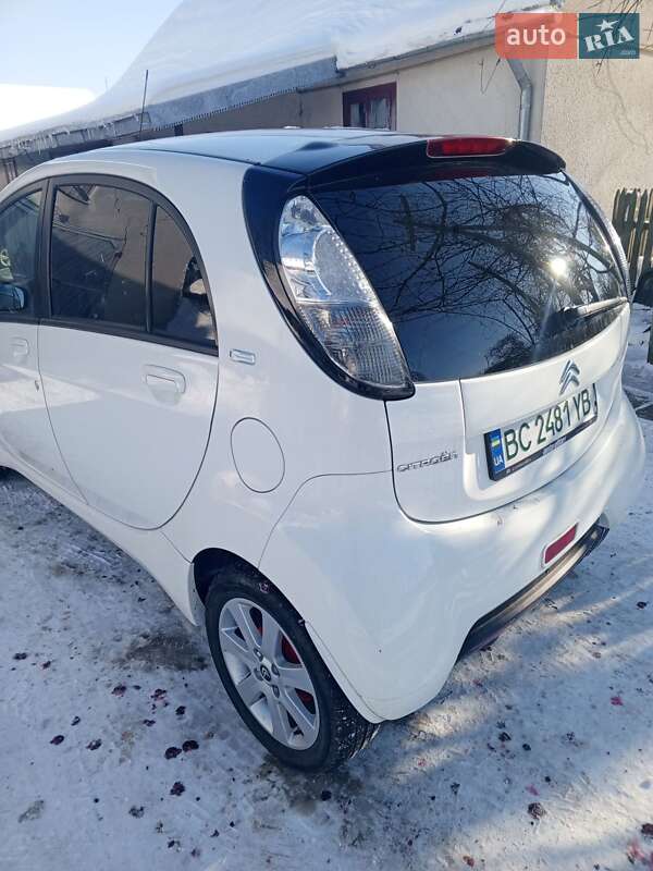 Хэтчбек Citroen C-Zero 2012 в Каменке-Бугской