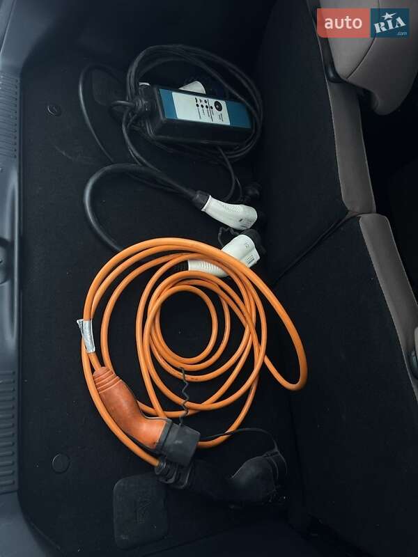 Хетчбек Citroen C-Zero 2013 в Хмільнику фото 6 Хетчбек Citroen C-Zero 2013 в Хмільнику