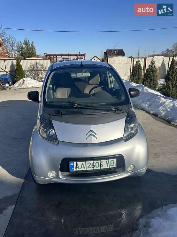 Хетчбек Citroen C-Zero 2013 в Києві