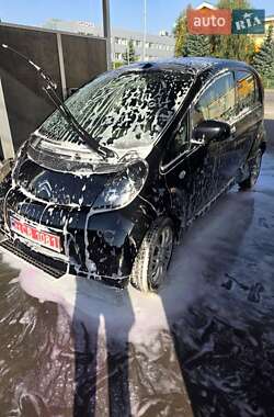 Хетчбек Citroen C-Zero 2017 в Києві