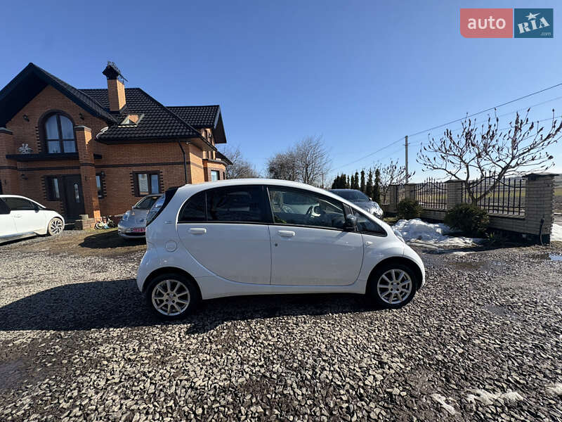 Хетчбек Citroen C-Zero 2015 в Луцьку фото 13 Хетчбек Citroen C-Zero 2015 в Луцьку