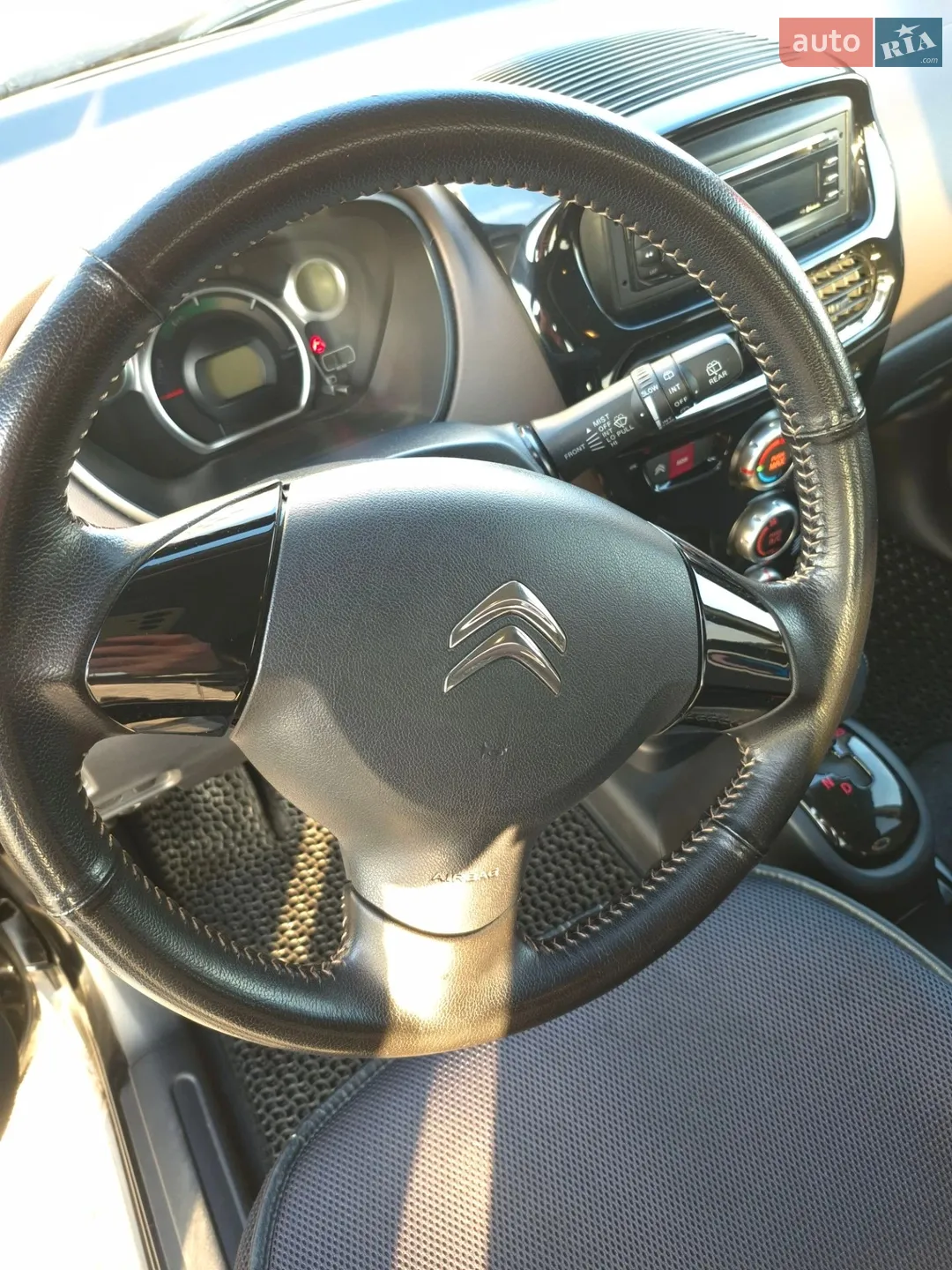 2016 Citroen C-ZERO - мініатюра 12
