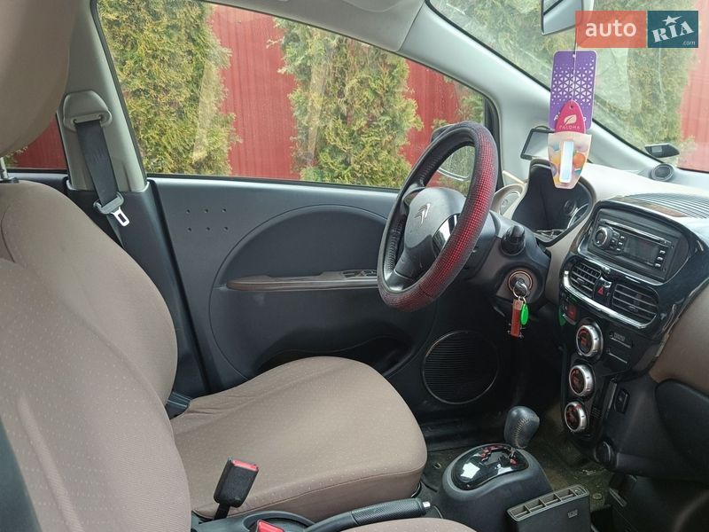 Хэтчбек Citroen C-Zero 2012 в Стрые фото 5 Хэтчбек Citroen C-Zero 2012 в Стрые