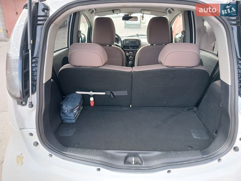 Хетчбек Citroen C-Zero 2011 в Рівному фото 13 Хетчбек Citroen C-Zero 2011 в Рівному