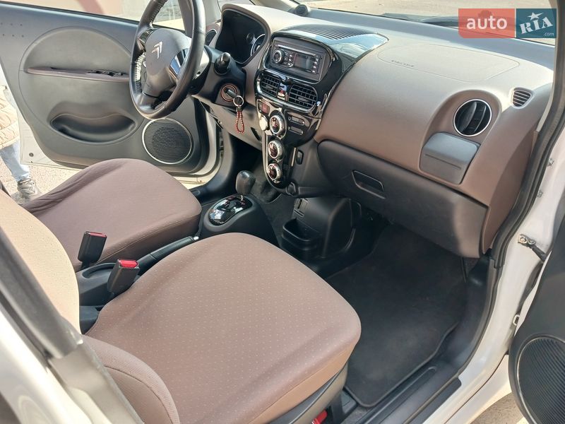Хетчбек Citroen C-Zero 2011 в Рівному фото 36 Хетчбек Citroen C-Zero 2011 в Рівному