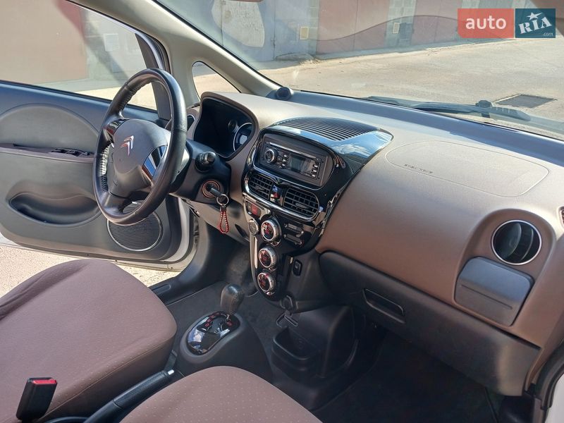 Хетчбек Citroen C-Zero 2011 в Рівному фото 38 Хетчбек Citroen C-Zero 2011 в Рівному