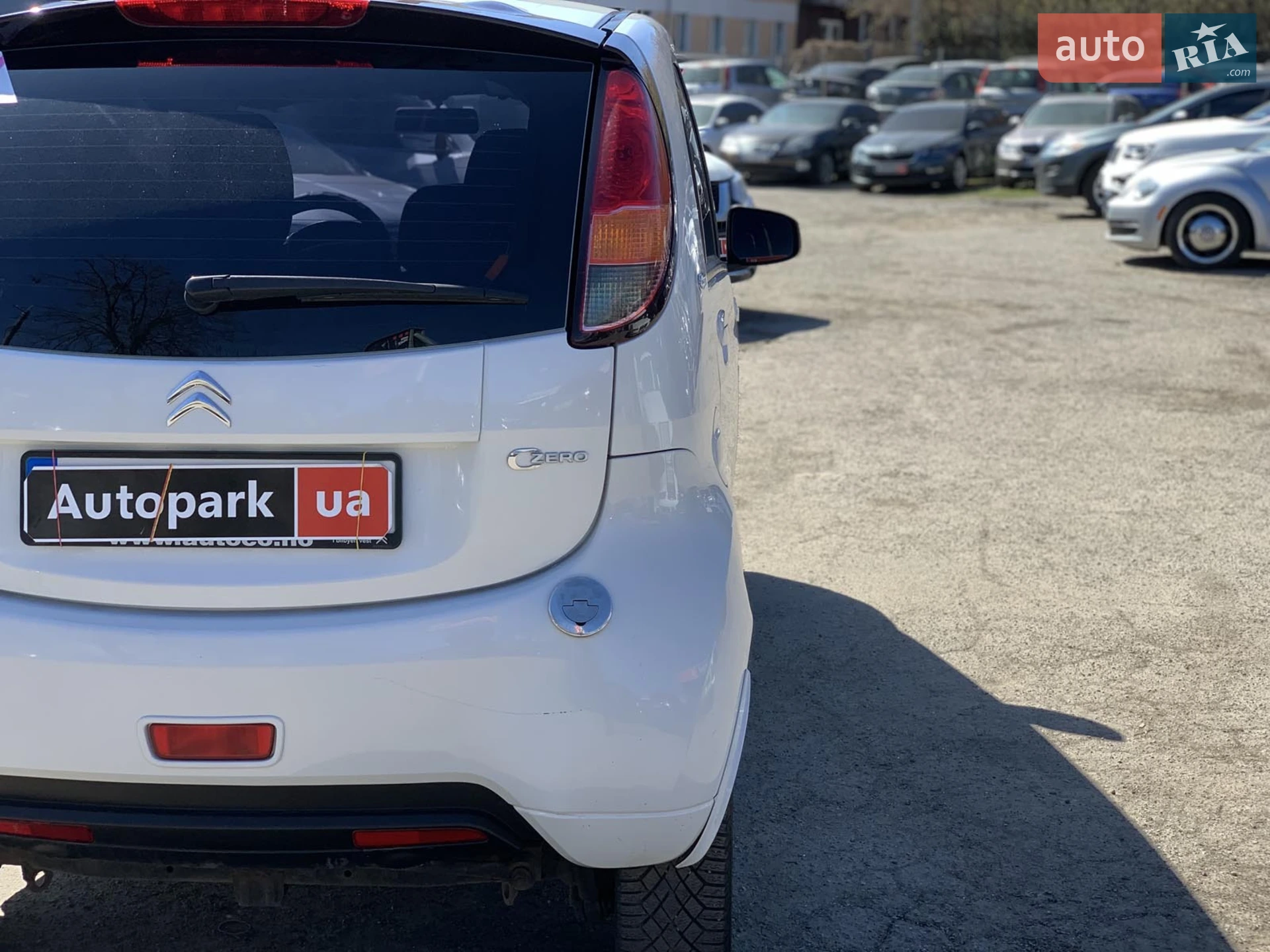 2013 Citroen C-ZERO - мініатюра 11