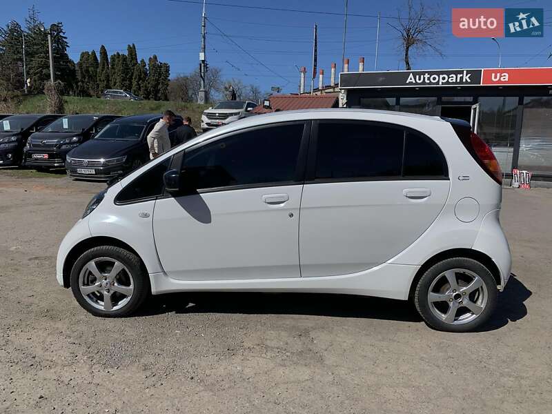 Хэтчбек Citroen C-Zero 2013 в Виннице