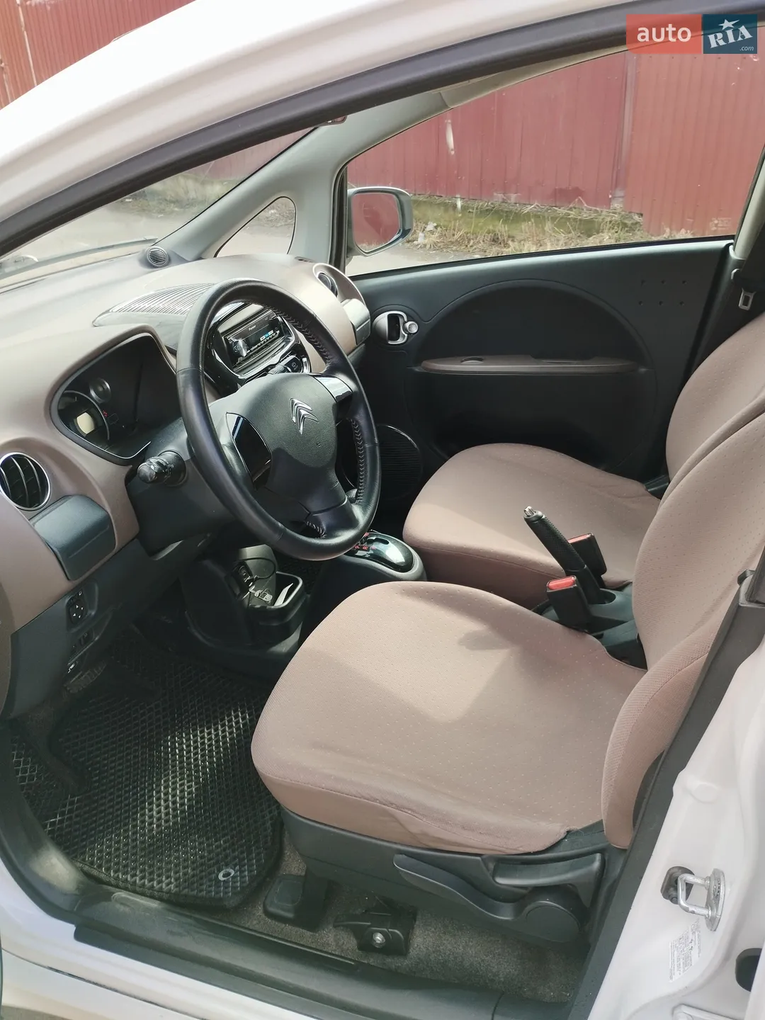 2011 Citroen C-ZERO - мініатюра 7