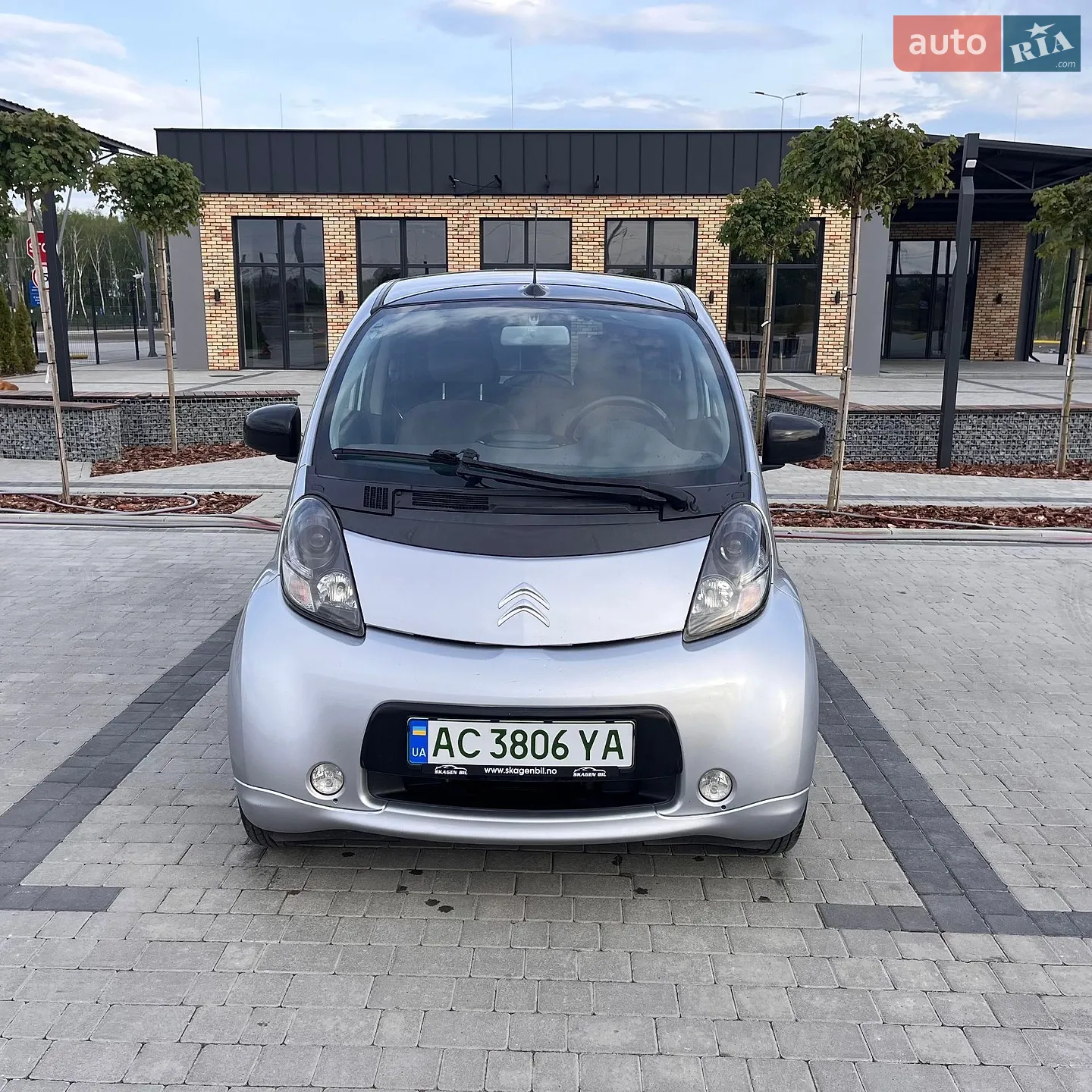 2015 Citroen C-ZERO - мініатюра 3