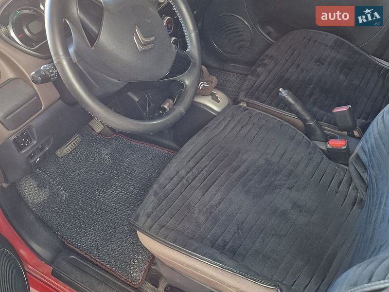 Хэтчбек Citroen C-Zero 2012 в Белой Церкви