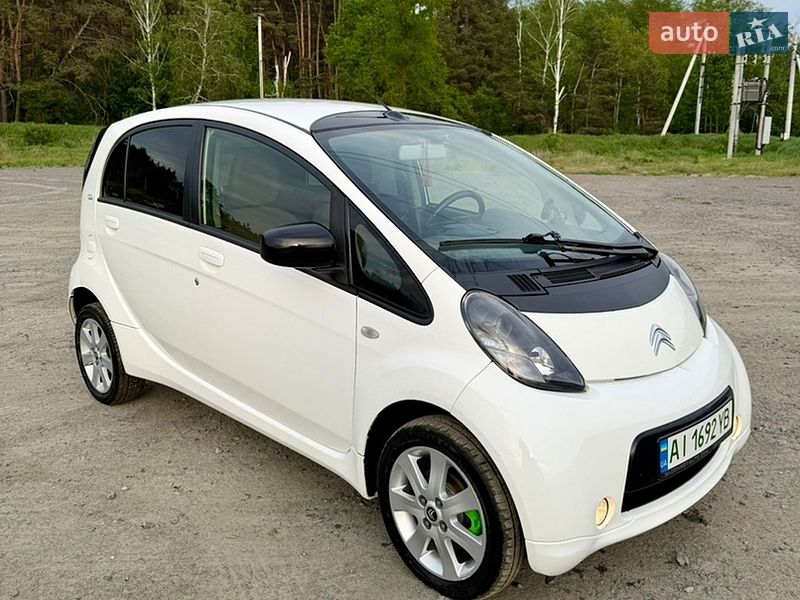 Хэтчбек Citroen C-Zero 2014 в Киеве