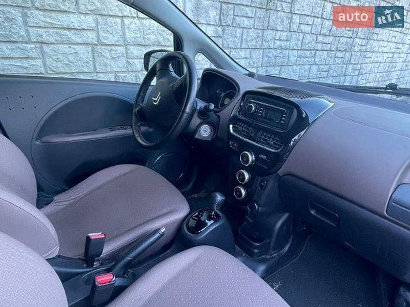 Хетчбек Citroen C-Zero 2015 в Києві фото 5 Хетчбек Citroen C-Zero 2015 в Києві