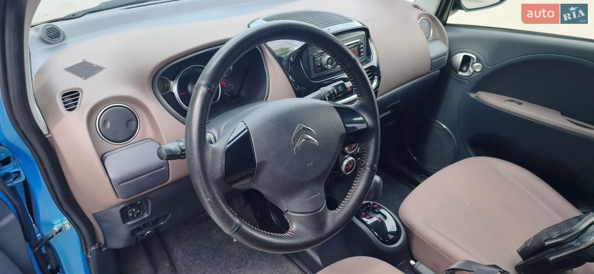 2015 Citroen C-ZERO - мініатюра 12