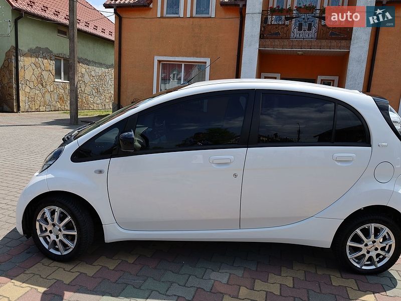 Хэтчбек Citroen C-Zero 2014 в Самборе