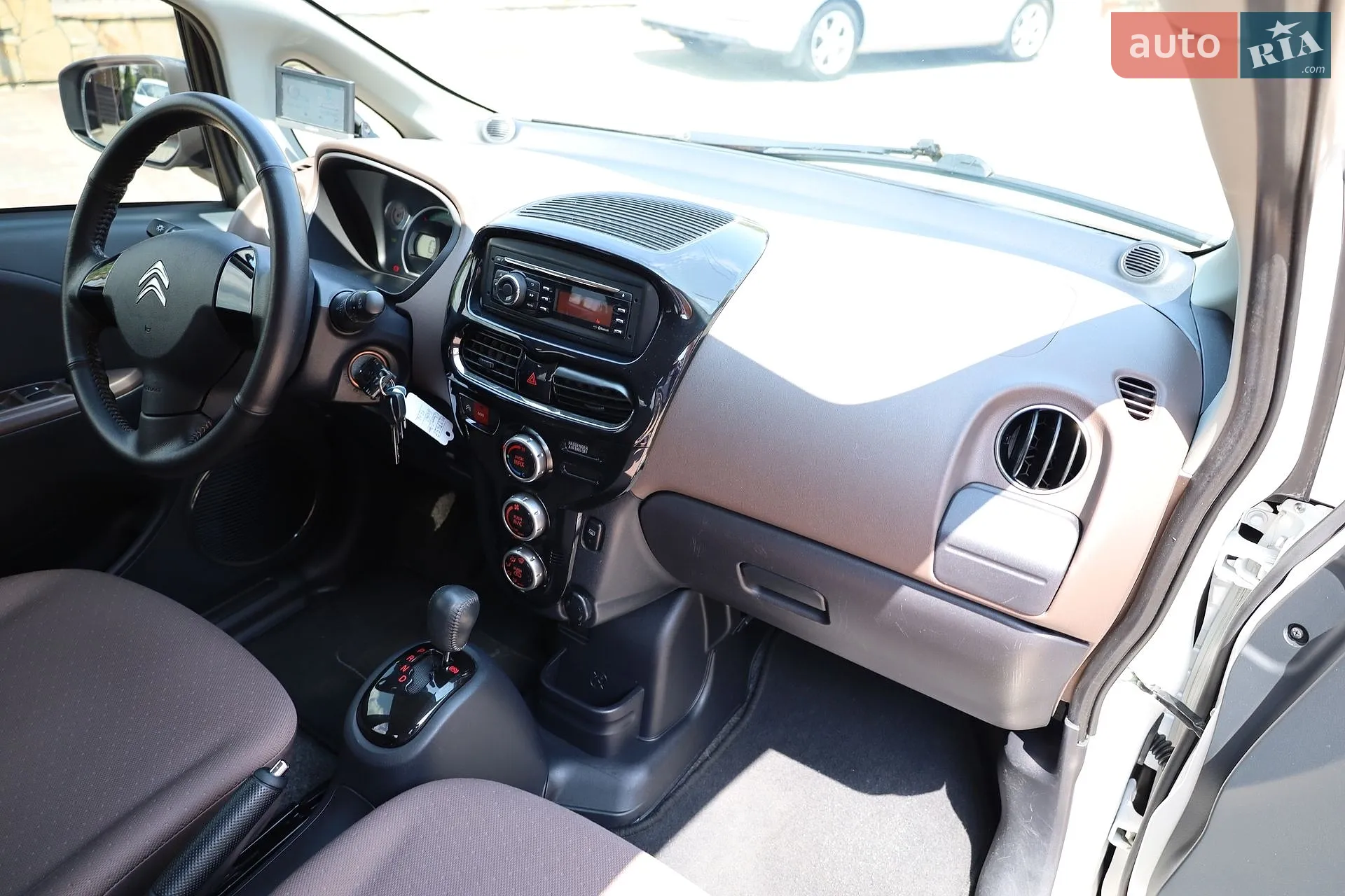 2014 Citroen C-ZERO - мініатюра 42