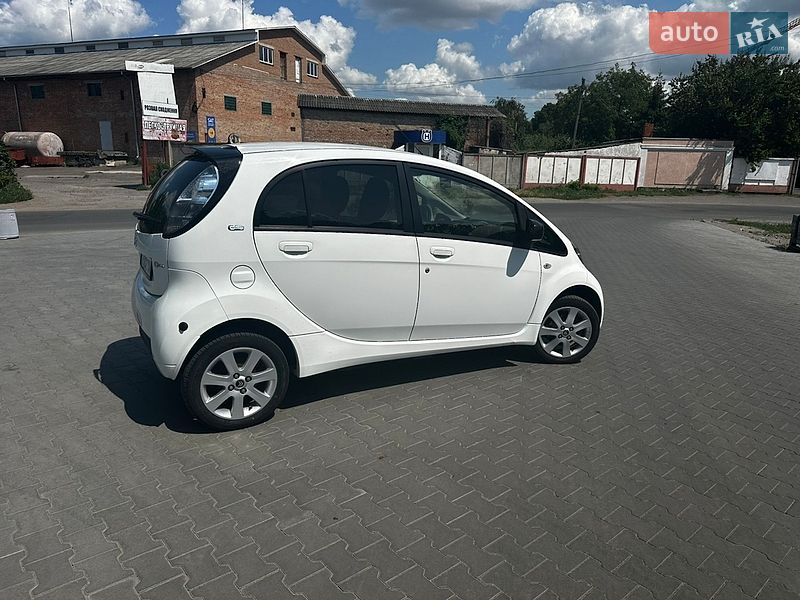 Хетчбек Citroen C-Zero 2016 в Умані