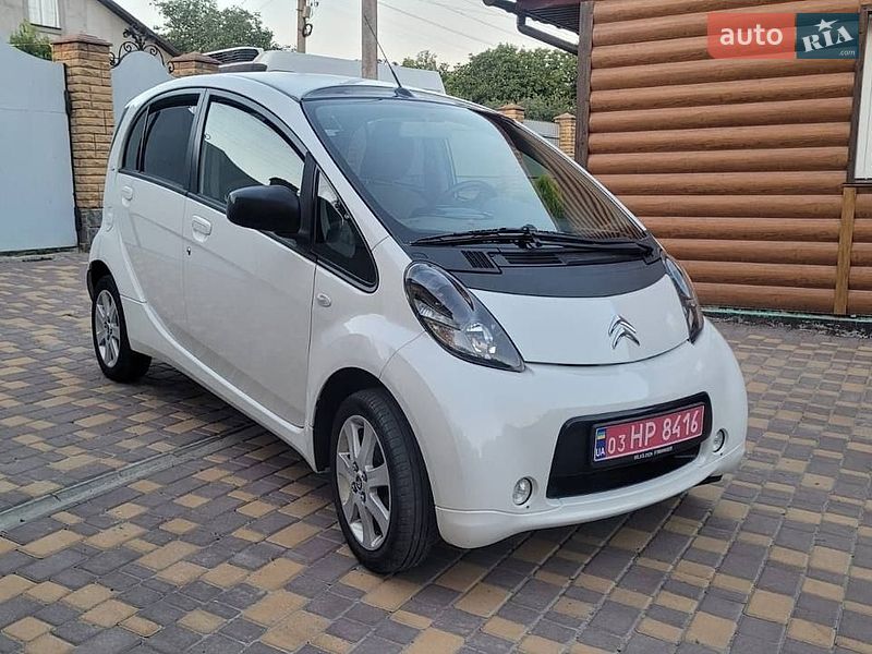 Хетчбек Citroen C-Zero 2015 в Умані