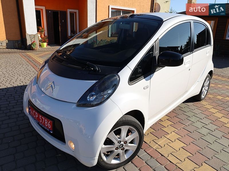 Хэтчбек Citroen C-Zero 2011 в Самборе