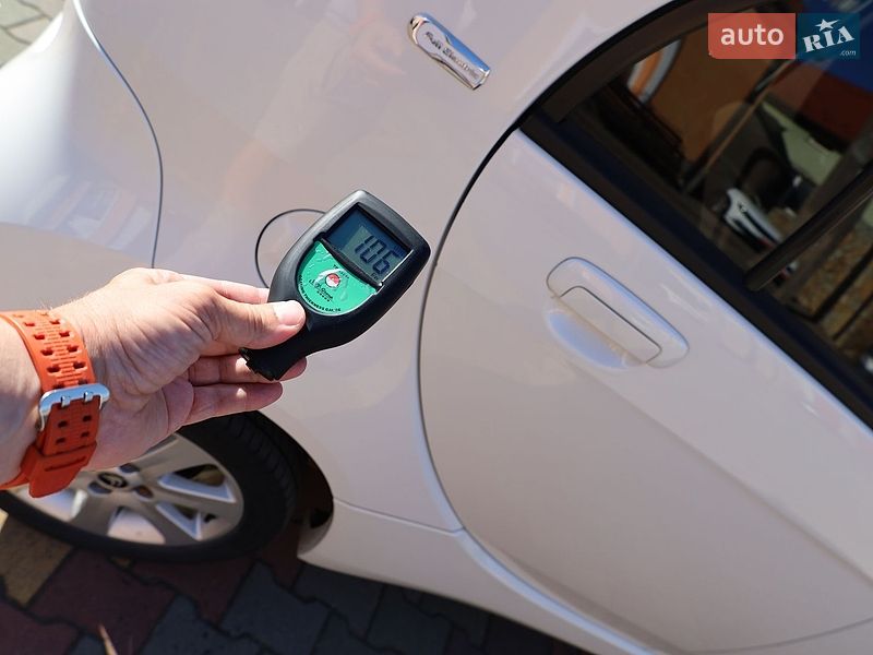 Хэтчбек Citroen C-Zero 2011 в Самборе
