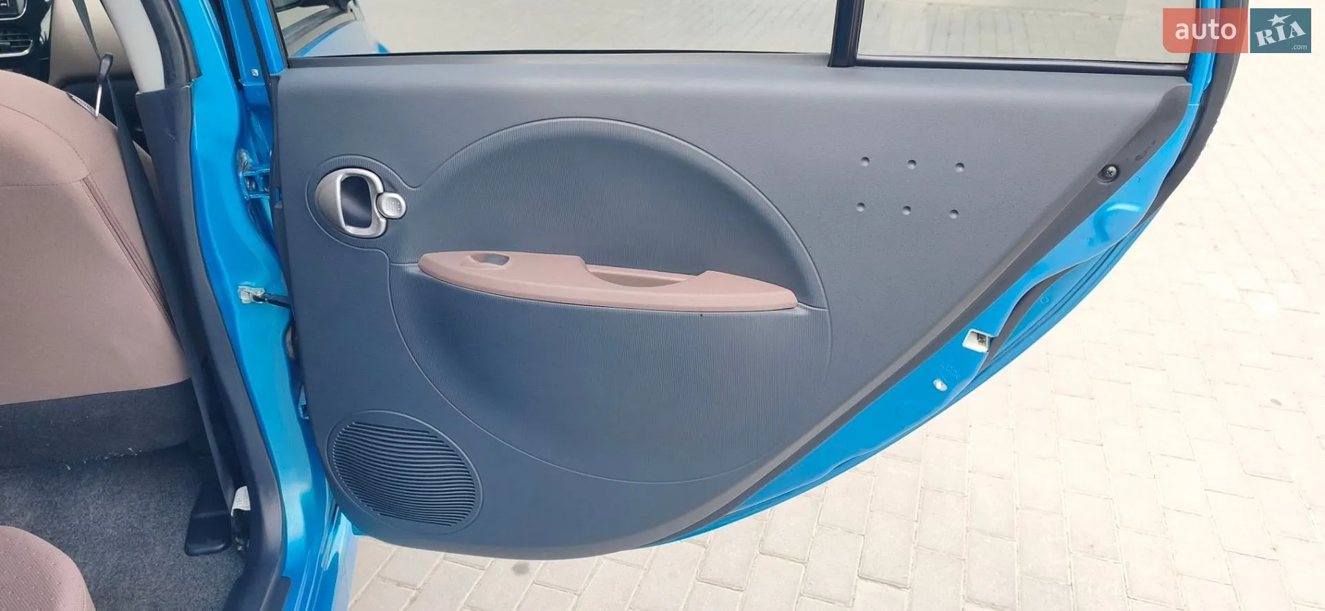 2015 Citroen C-ZERO - мініатюра 33