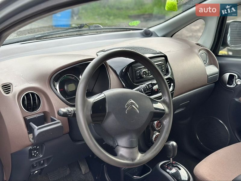 Хетчбек Citroen C-Zero 2012 в Володимирі фото 22 Хетчбек Citroen C-Zero 2012 в Володимирі
