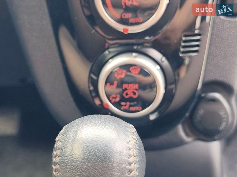Хэтчбек Citroen C-Zero 2015 в Каменец-Подольском