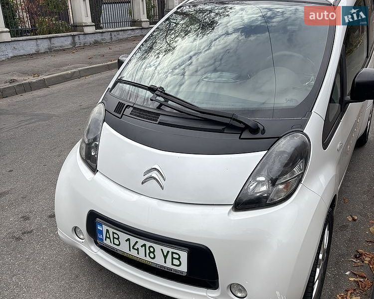 Хэтчбек Citroen C-Zero 2011 в Виннице фото 3 Хэтчбек Citroen C-Zero 2011 в Виннице