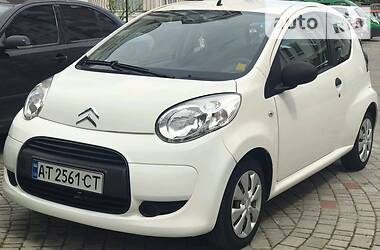 Хэтчбек Citroen C1 2012 в 