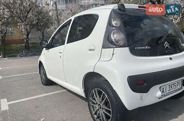 Хэтчбек Citroen C1 2013 в 