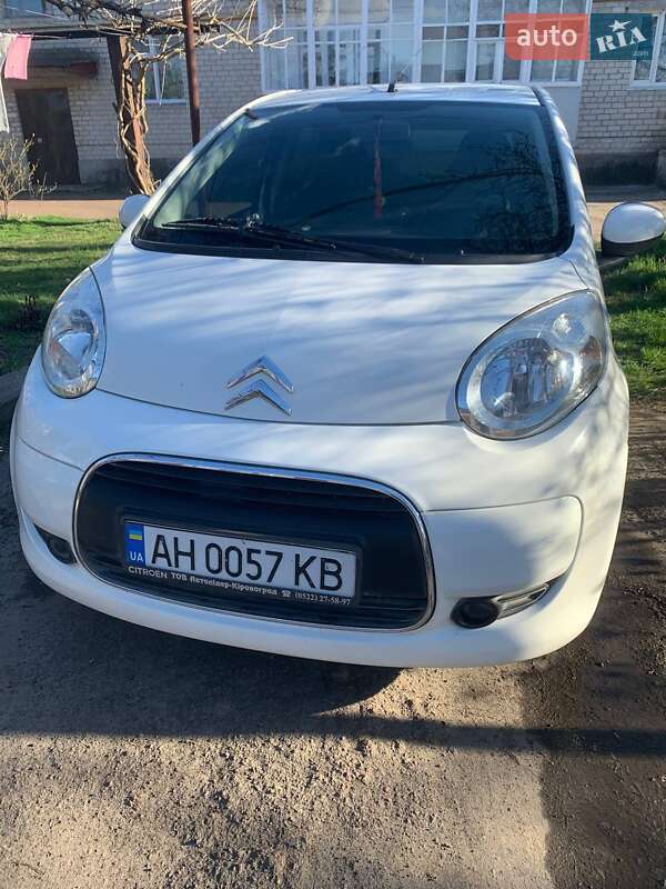 Хэтчбек Citroen C1 2011 в Александрие