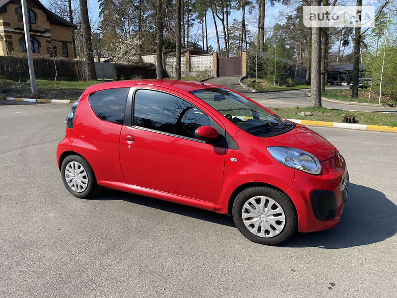 Хэтчбек Citroen C1 2013 в Буче