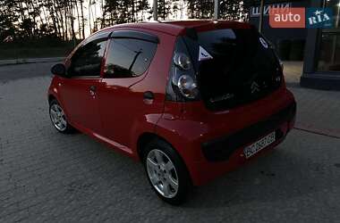 Хэтчбек Citroen C1 2012 в 