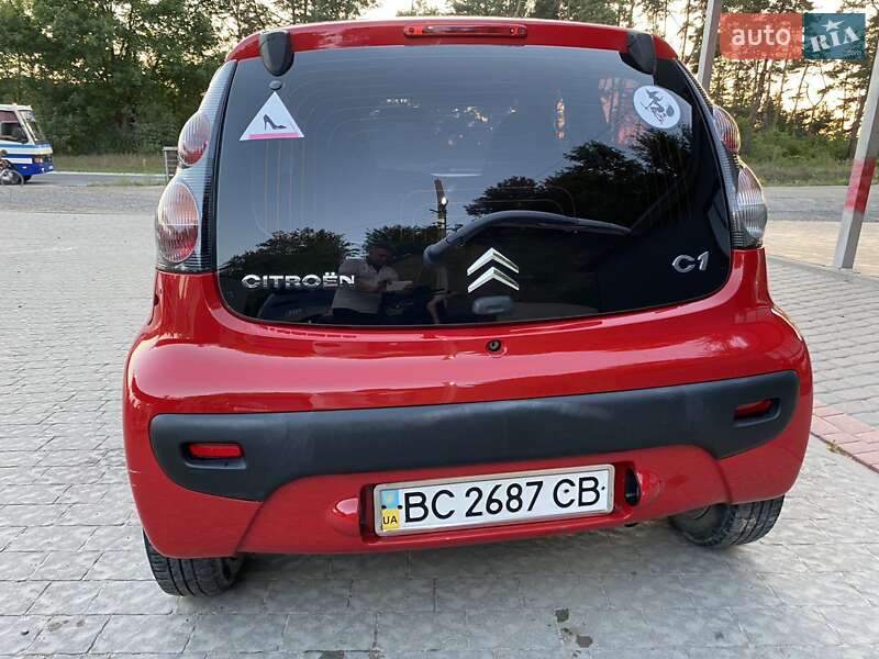 Хэтчбек Citroen C1 2012 в Львове