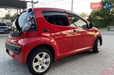 Хэтчбек Citroen C1 2012 в 