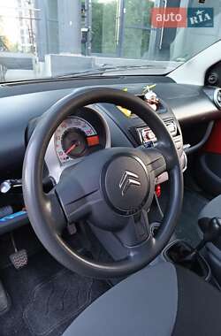 Хэтчбек Citroen C1 2007 в 