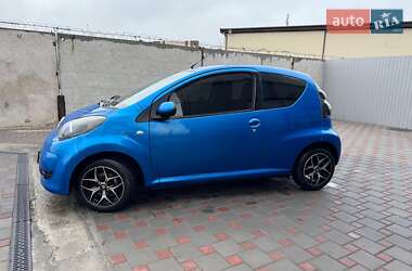 Хетчбек Citroen C1 2011 в Запоріжжі