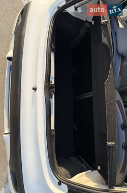 Хэтчбек Citroen C1 2010 в 