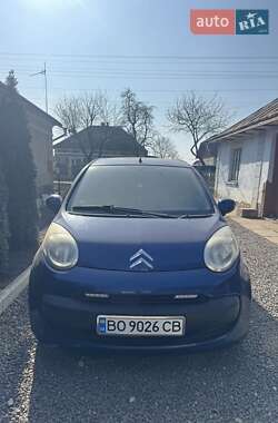 Хэтчбек Citroen C1 2008 в 