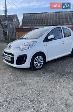 Хэтчбек Citroen C1 2012 в 