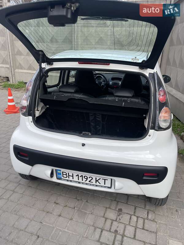 Хэтчбек Citroen C1 2012 в Одессе