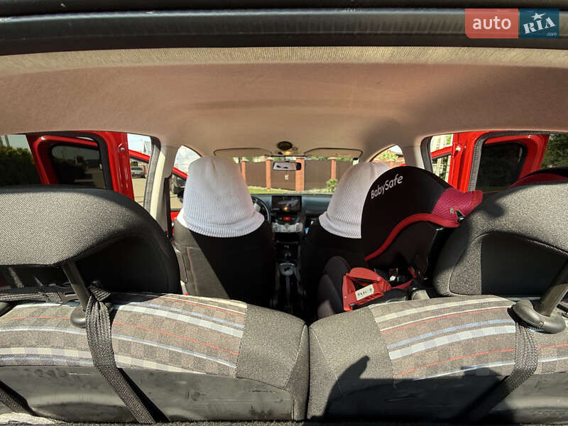 Хэтчбек Citroen C1 2014 в Львове