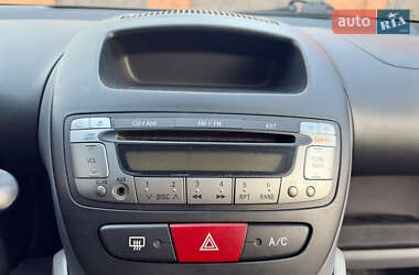 Хетчбек Citroen C1 2011 в 